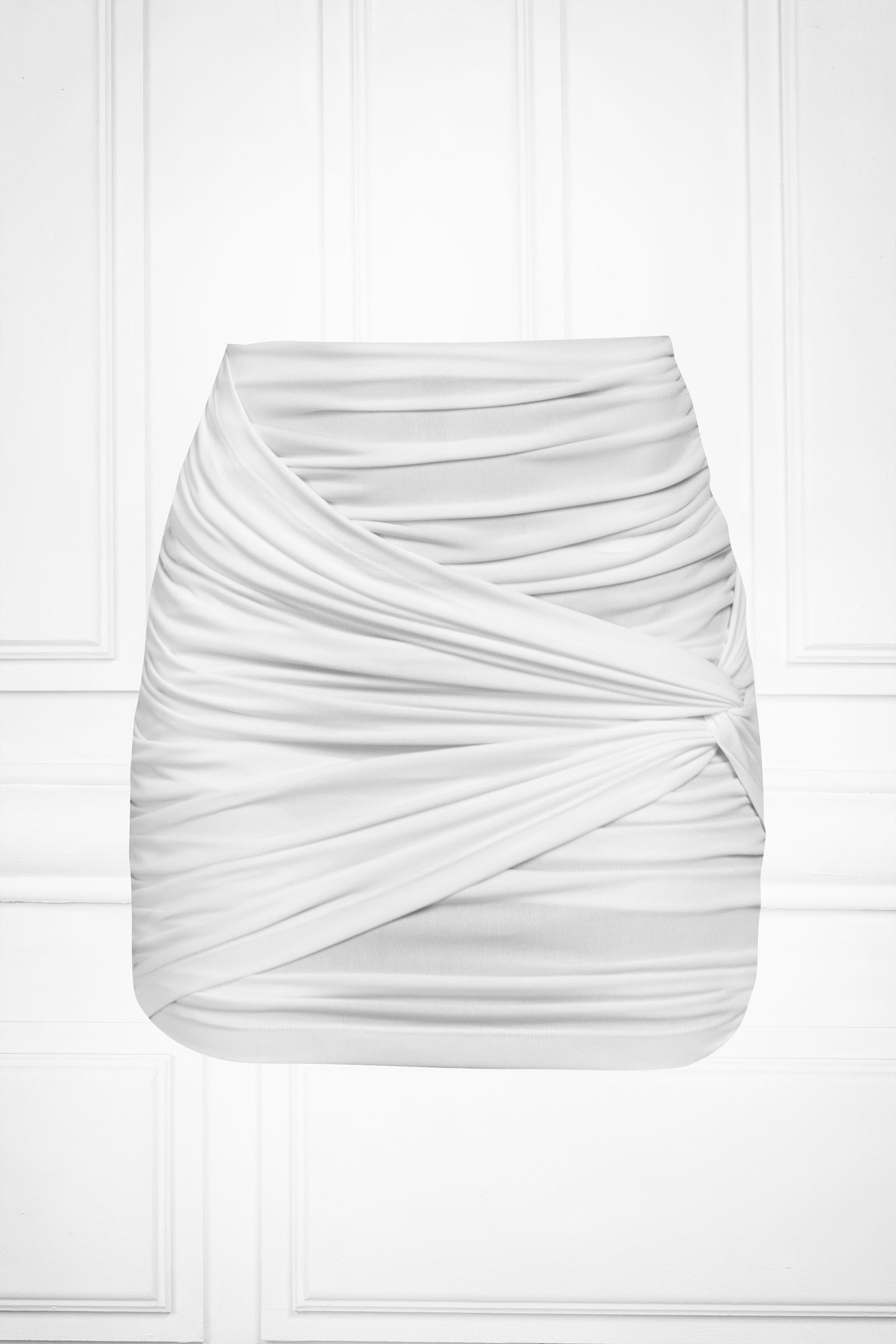 Ruched mini skirt in white