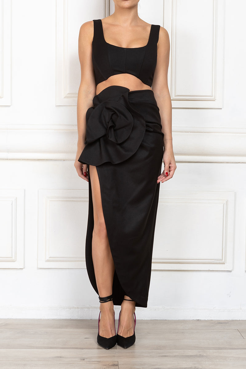 Maxi Tailored Asymmetric Side Slit Skirt in Black