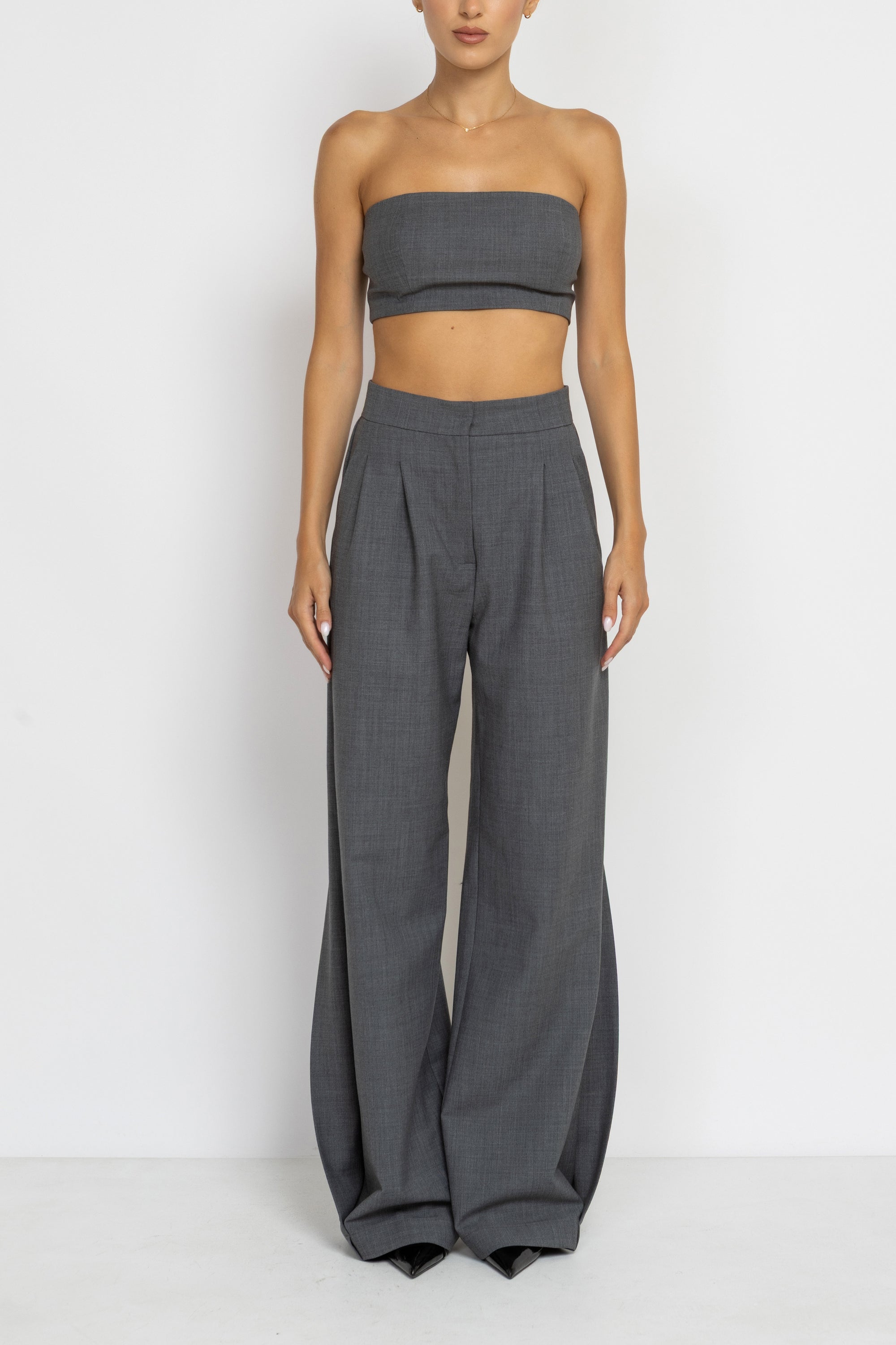 High-Waist Wide-Leg Side-Panel Pants in Grey