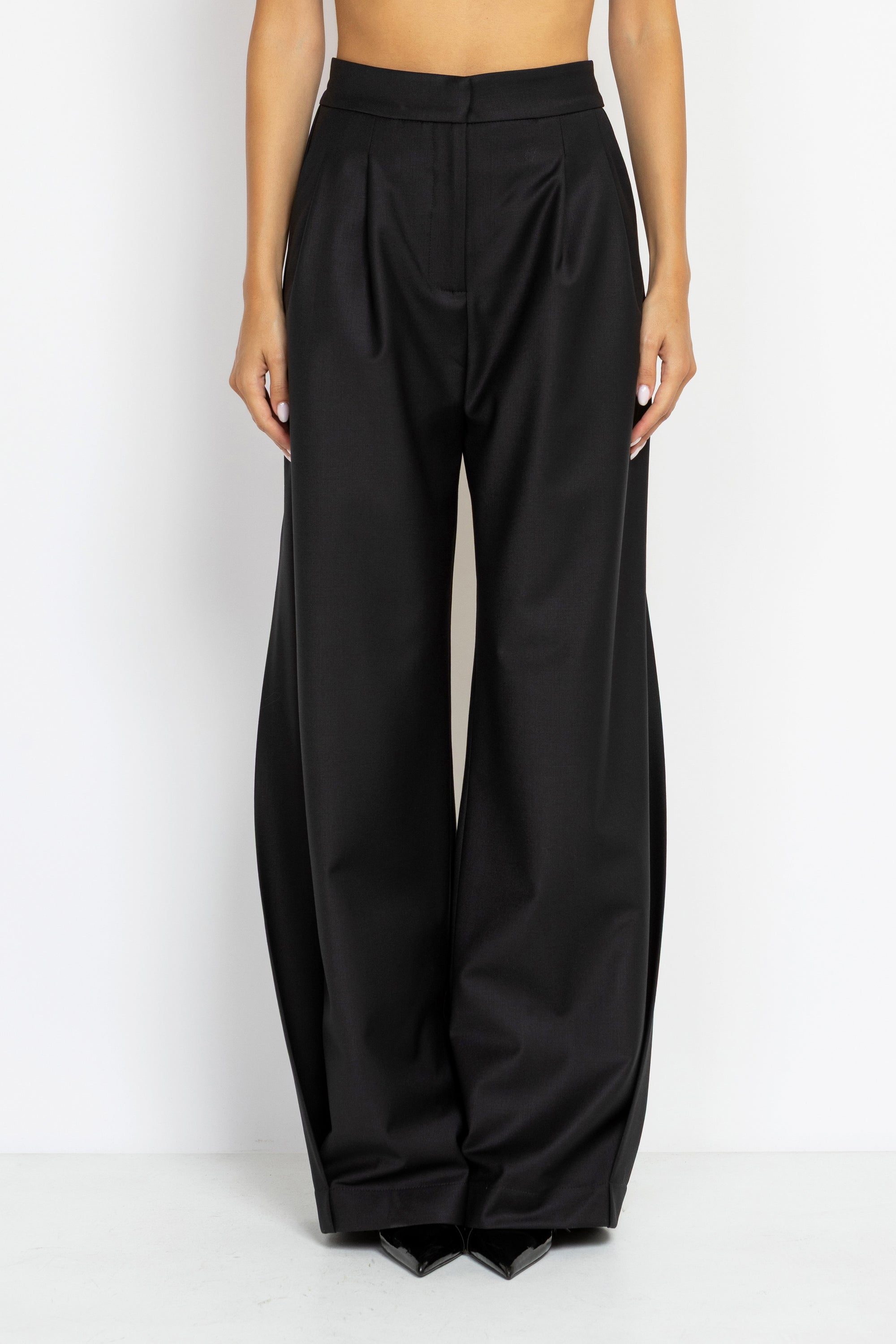 High-Waist Wide-Leg Side-Panel Pants in Black