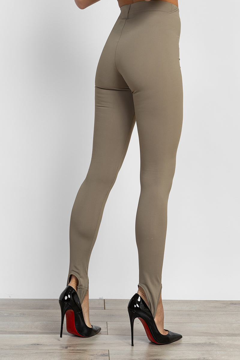 Stirrup leggings in beige