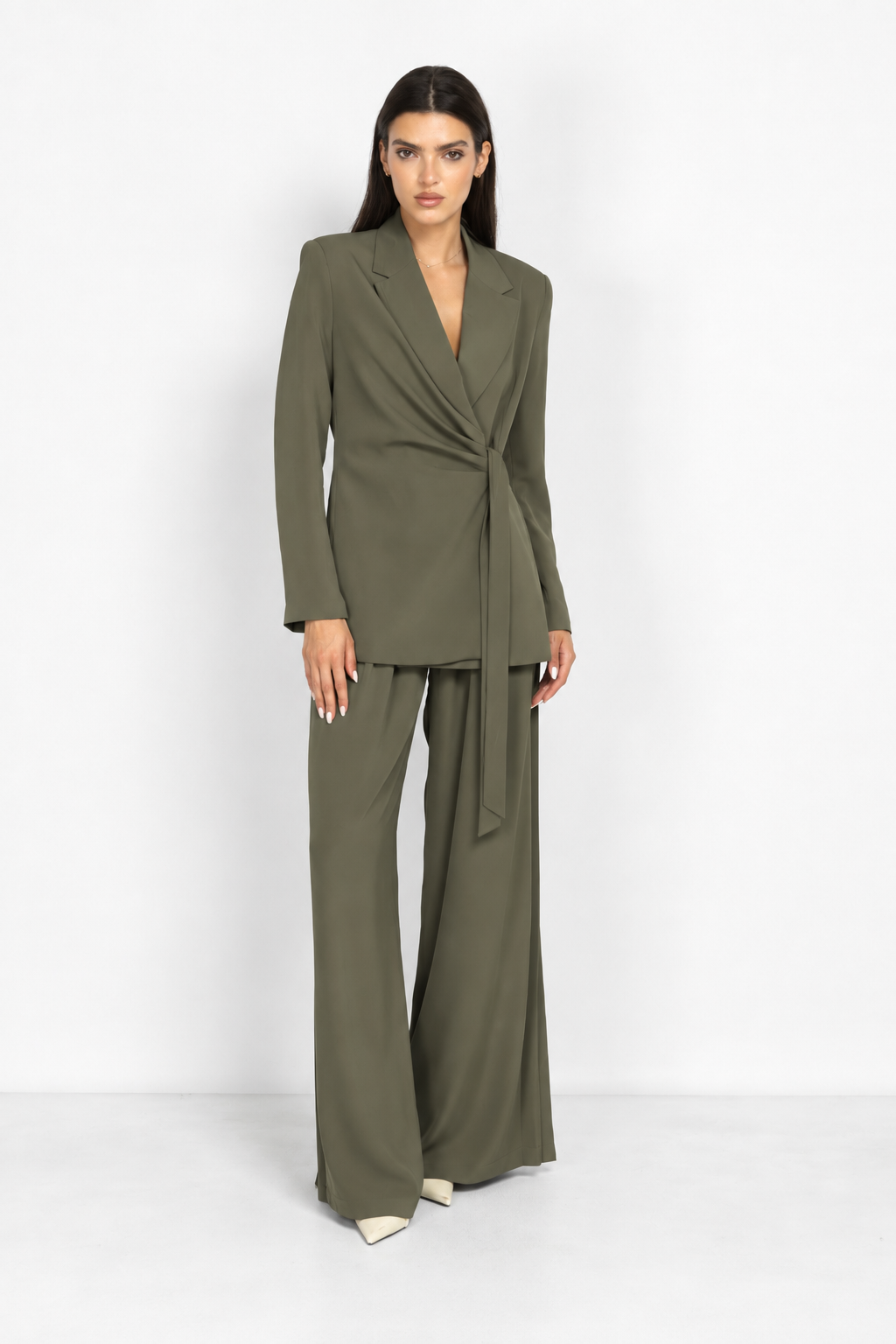 Long Pleated Trousers in Green