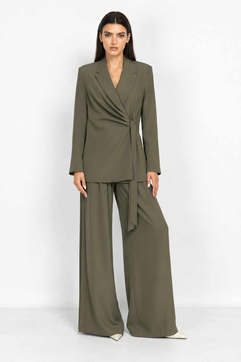 Long Pleated Trousers in Green