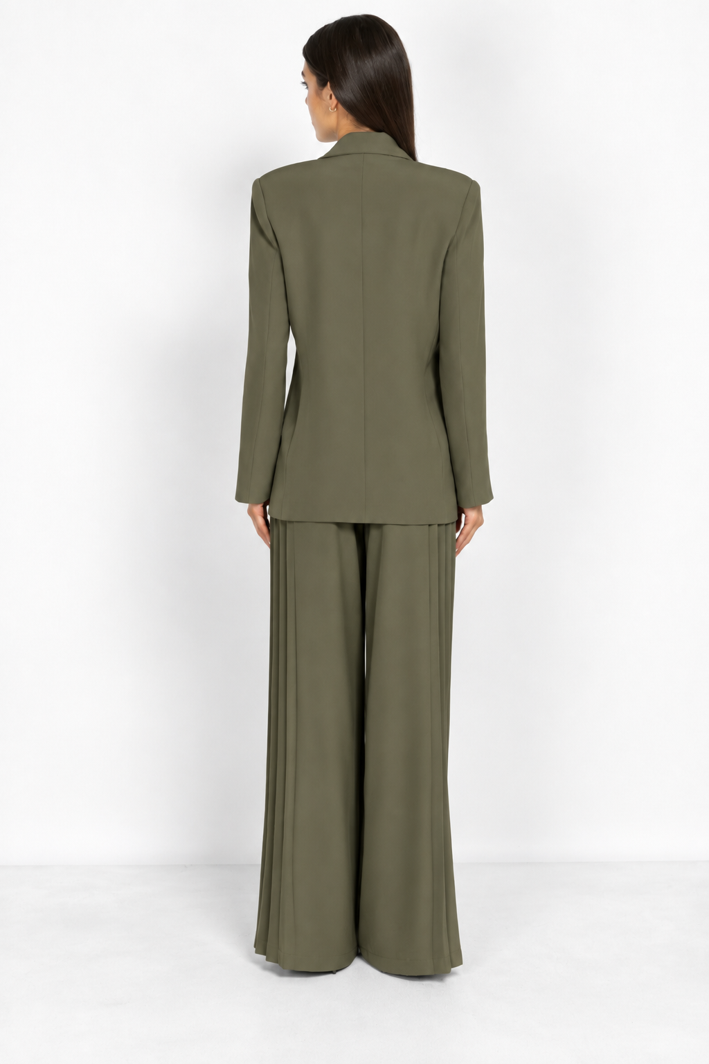 Long Pleated Trousers in Green