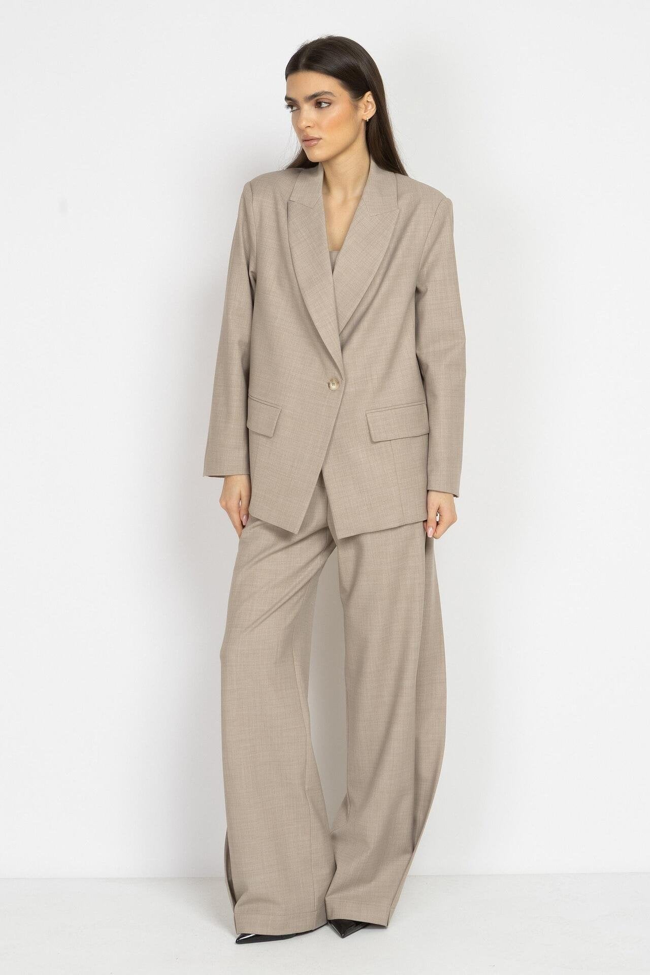 Mocha Wool Blazer with Straight Silhouette
